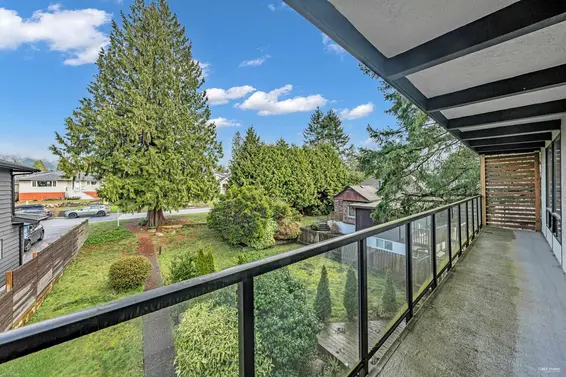 857 East 12th Street, North Vancouver For Sale - image 17