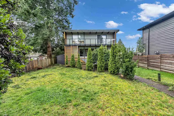 857 East 12th Street, North Vancouver For Sale - image 2