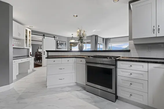 5390 Westhaven Wynd, West Vancouver For Sale - image 22