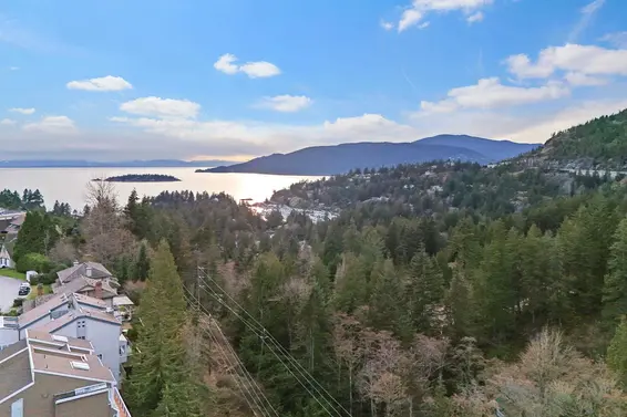 5390 Westhaven Wynd, West Vancouver For Sale - image 3