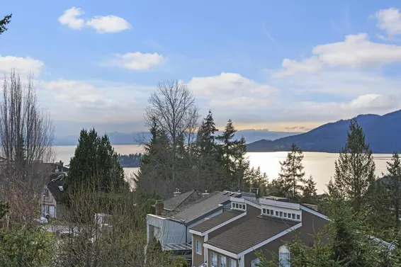 5390 Westhaven Wynd, West Vancouver For Sale - image 35