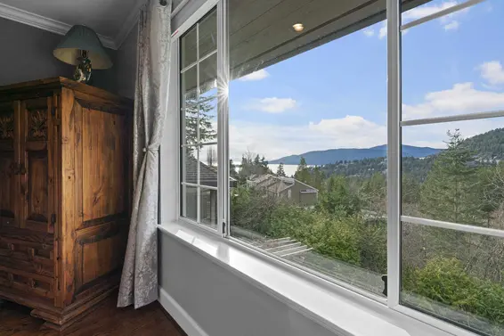 5390 Westhaven Wynd, West Vancouver For Sale - image 8