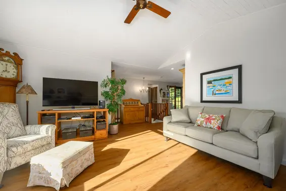 1720 Scott Road, North Vancouver For Sale - image 3