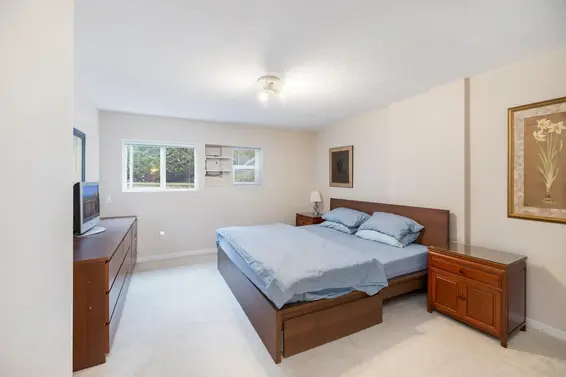 715 Alpine Court, North Vancouver For Sale - image 32