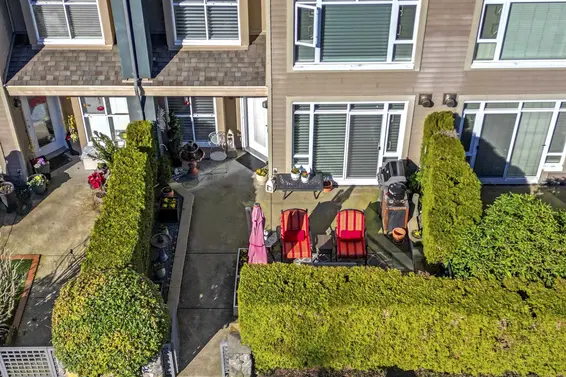 112 3600 Windcrest Drive, North Vancouver