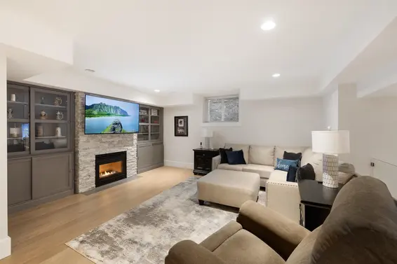 977 Melbourne Avenue, North Vancouver For Sale - image 32