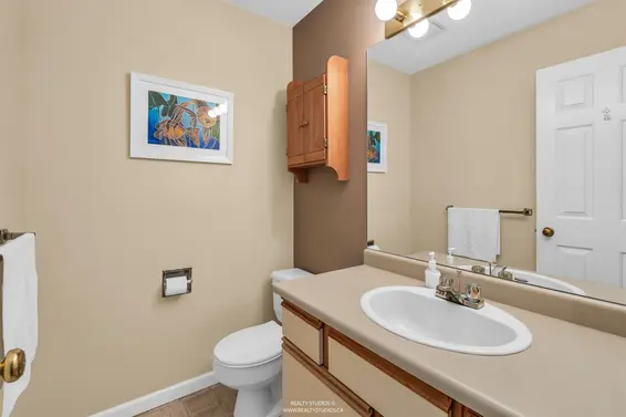 2310 Magnussen Place, North Vancouver For Sale - image 13