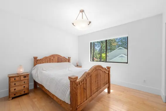 4869 Capilano Road, North Vancouver For Sale - image 12