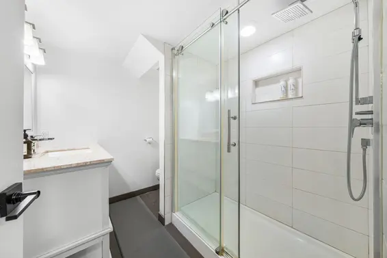 4869 Capilano Road, North Vancouver For Sale - image 26