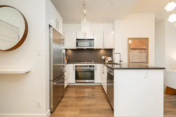 209 105 West 2nd Street, North Vancouver For Sale - image 10