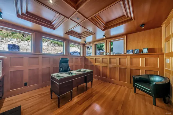 3285 Dickinson Crescent, West Vancouver For Sale - image 14