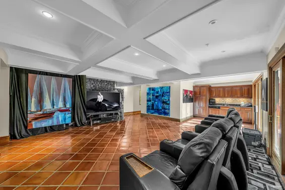 3285 Dickinson Crescent, West Vancouver For Sale - image 31