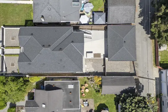 1720 Sutherland Avenue, North Vancouver For Sale - image 32