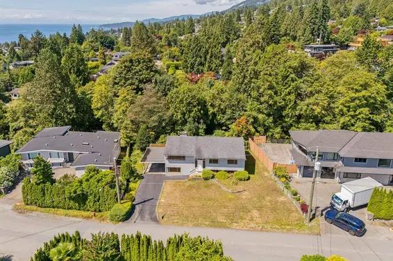 1768 Ottawa Place, West Vancouver For Sale - image 7