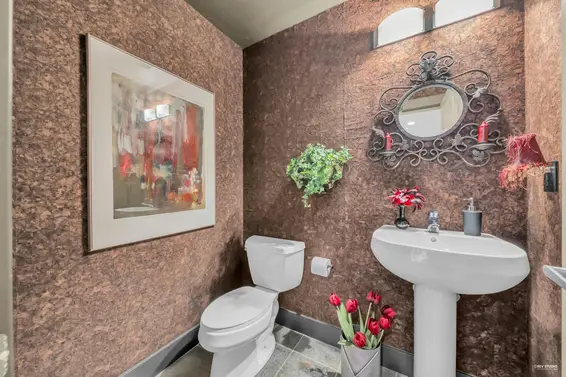 2472 Shadbolt Lane, West Vancouver For Sale - image 11