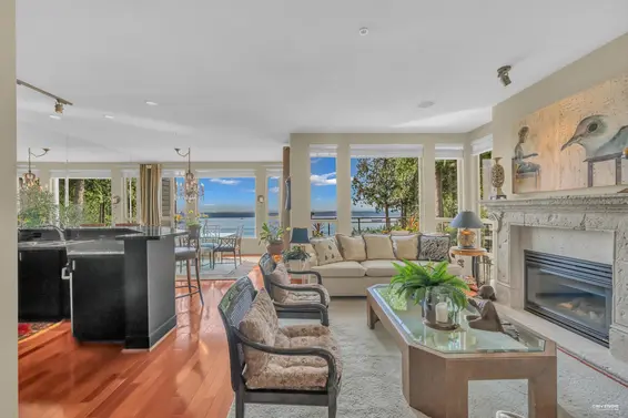 2472 Shadbolt Lane, West Vancouver For Sale - image 8