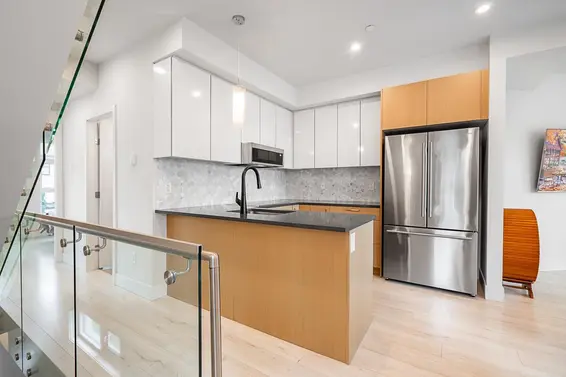 1710 Larson Road, North Vancouver For Sale - image 5