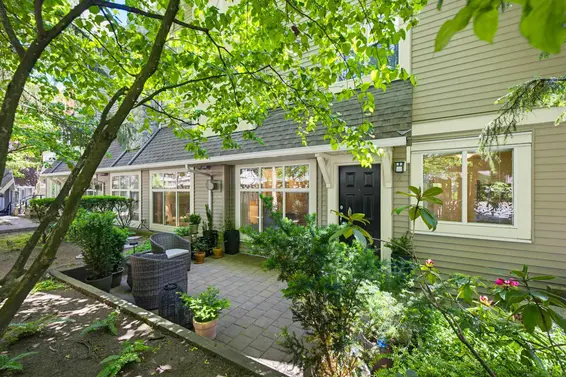 2 1071 Lynn Valley Road, North Vancouver For Sale - image 2