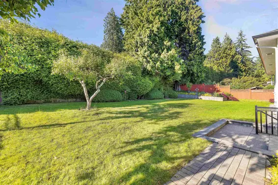 1685 Palmerston Avenue, West Vancouver For Sale - image 25