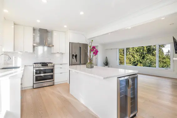 1685 Palmerston Avenue, West Vancouver For Sale - image 6