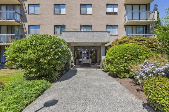 405 145 St. Georges Avenue, North Vancouver For Sale - image 14