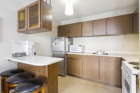 405 145 St. Georges Avenue, North Vancouver For Sale - image 5