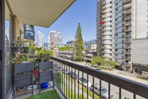 405 145 St. Georges Avenue, North Vancouver For Sale - image 8
