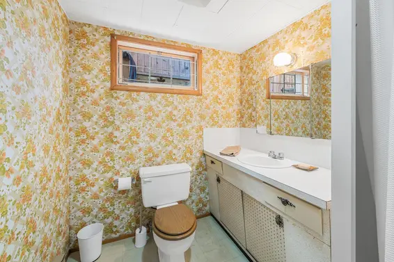 1335 West 22nd Street, North Vancouver For Sale - image 26