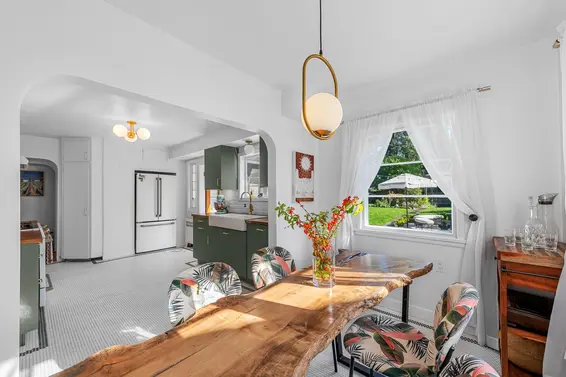 1335 West 22nd Street, North Vancouver For Sale - image 8