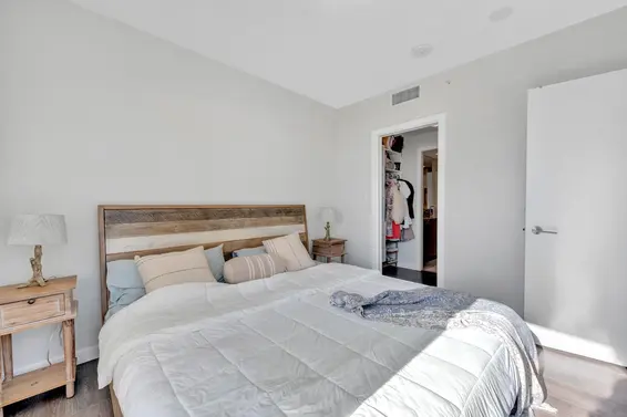 1304 125 East 14th Street, North Vancouver For Sale - image 16