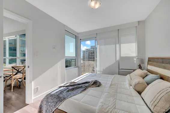 1304 125 East 14th Street, North Vancouver For Sale - image 18