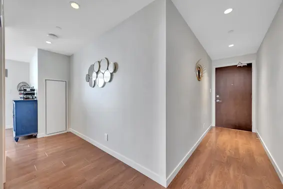 1304 125 East 14th Street, North Vancouver For Sale - image 19