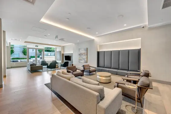 1304 125 East 14th Street, North Vancouver For Sale - image 3