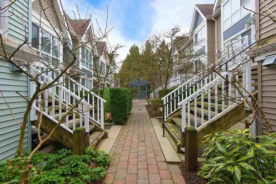 2 1027 Lynn Valley Road, North Vancouver For Sale - image 16