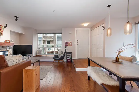 2 1027 Lynn Valley Road, North Vancouver For Sale - image 2