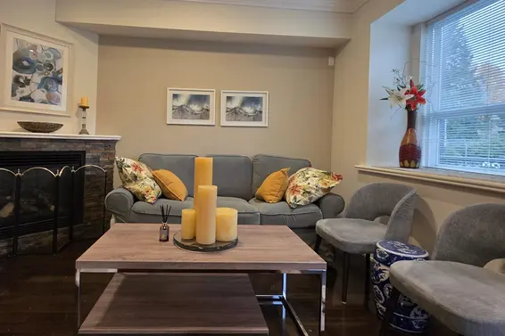 665 West 15th Street, North Vancouver For Sale - image 2