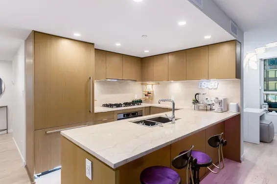 306 112 East 13th Street, North Vancouver For Sale - image 17