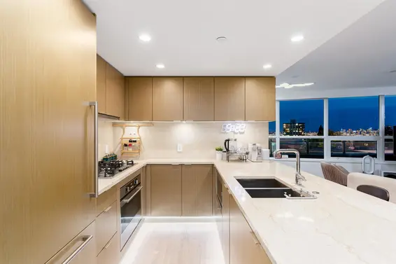 306 112 East 13th Street, North Vancouver For Sale - image 18