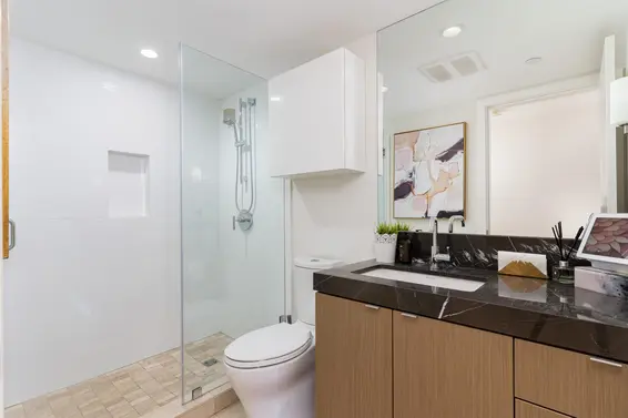 306 112 East 13th Street, North Vancouver For Sale - image 25