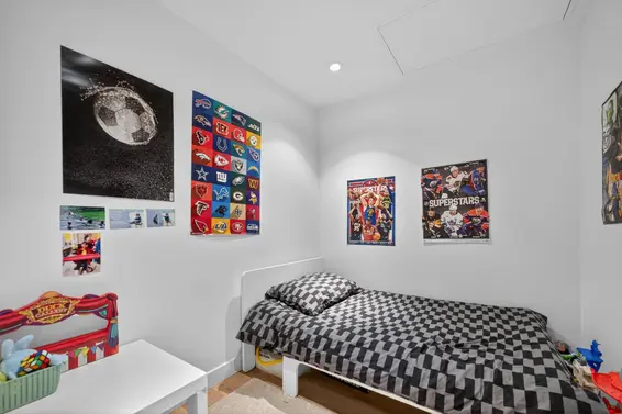 807 1500 Fern Street, North Vancouver For Sale - image 11