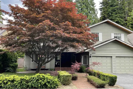 4560 Mapleridge Drive, North Vancouver