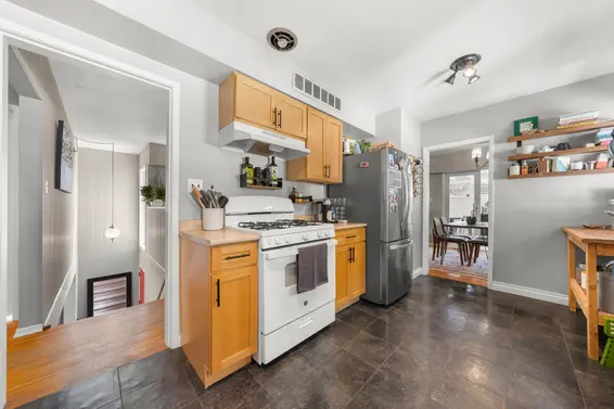 674 Blueridge Avenue, North Vancouver For Sale - image 15