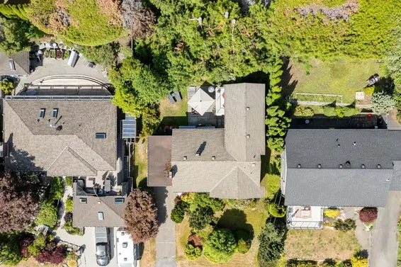 674 Blueridge Avenue, North Vancouver For Sale - image 4