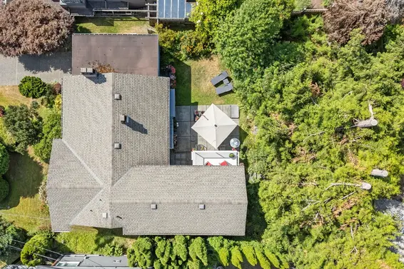 674 Blueridge Avenue, North Vancouver For Sale - image 5