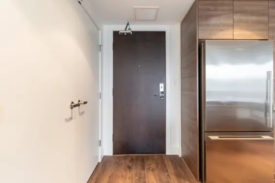 1501 1550 Fern Street, North Vancouver For Sale - image 5