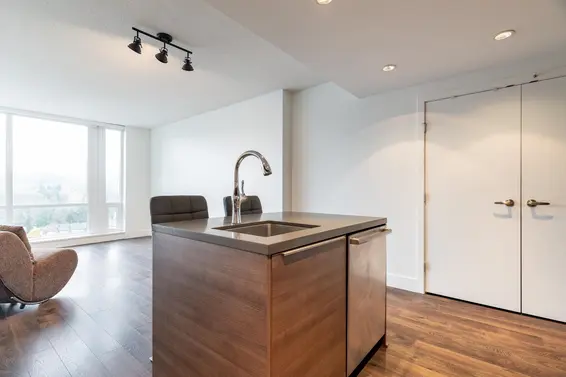 1501 1550 Fern Street, North Vancouver For Sale - image 8