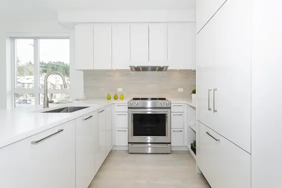 315 711 West 14th Street, North Vancouver For Sale - image 2