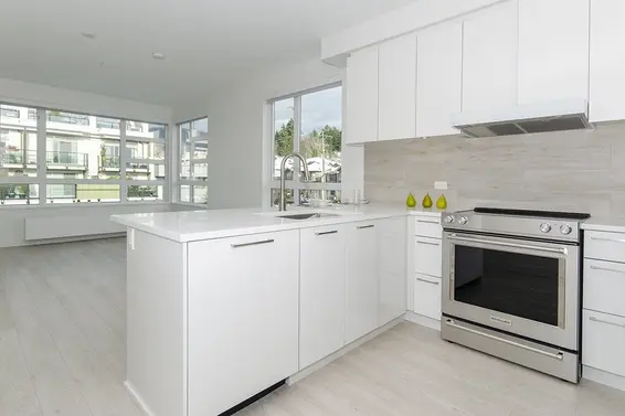 315 711 West 14th Street, North Vancouver For Sale - image 3