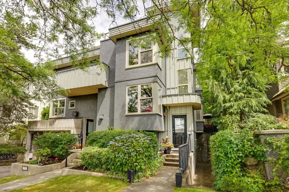 208 East 5th Street, North Vancouver