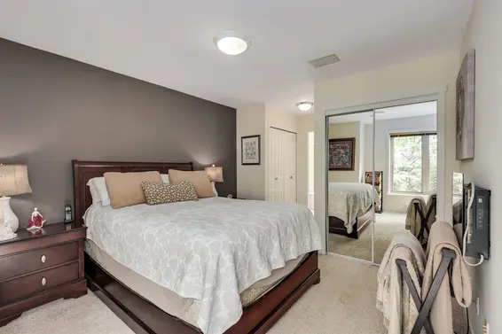 208 East 5th Street, North Vancouver For Sale - image 15
